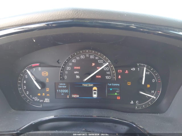 1GYKNCRS3JZ153558 Cadillac XT5 LUXURY