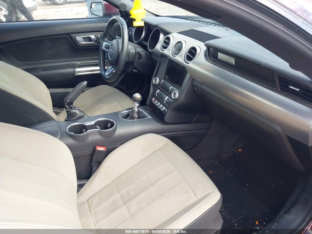 Продаж на аукціоні авто 2018 Ford Mustang Ecoboost, vin: 1FA6P8TH1J5112077, номер лоту: 44813978