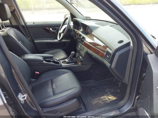 44813986 :رقم المزاد ، WDCGG8HB8BF590263 vin ، 2011 Mercedes-benz Glk 350 4matic مزاد بيع