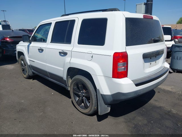 2015 JEEP PATRIOT 1C4NJPBA2FD192685 Photo 2