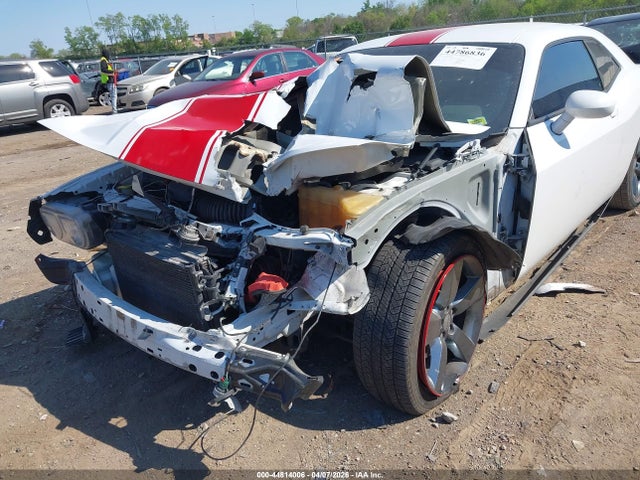 Продаж на аукціоні авто 2014 Dodge Challenger Sxt, vin: 2C3CDYAGXEH299256, номер лоту: 44814006