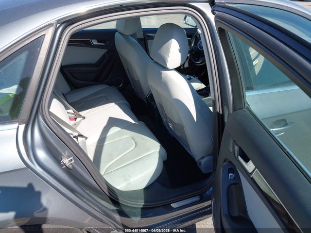 2013 Audi A4 2.0t Premium მანქანა იყიდება აუქციონზე, vin: WAUFFAFL7DN037715, აუქციონის ნომერი: 44814007
