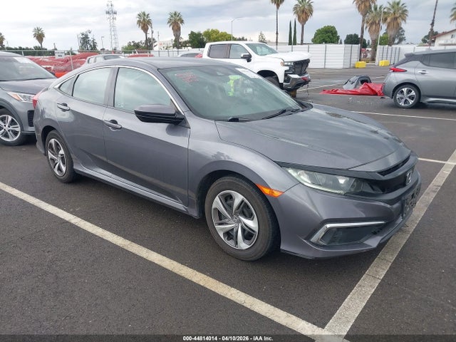 Honda Civic Lx 2019 2HGFC2F61KH533824 main image