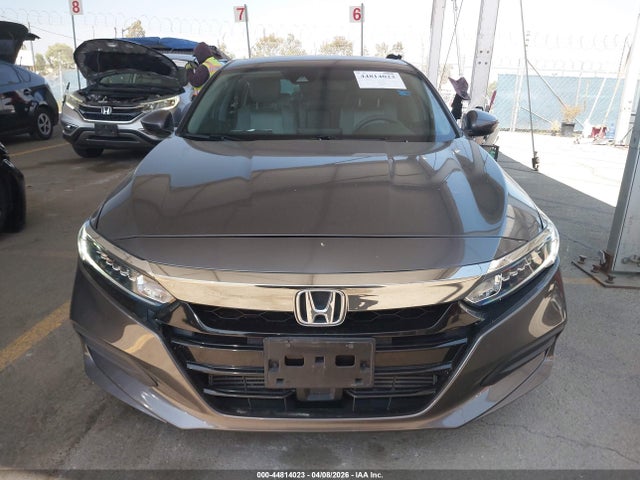 1HGCV1F14KA108057 Honda ACCORD LX