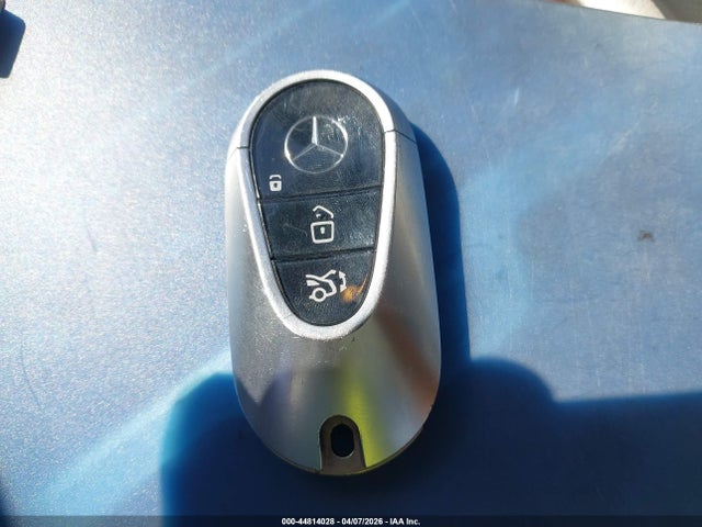 44814028 :رقم المزاد ، W1KCG2DB7NA004019 vin ، 2022 Mercedes-benz Eqs 450+ مزاد بيع