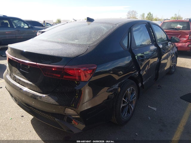Aukcja sprzedaży 2023 Kia Forte Lxs, vin: 3KPF24AD3PE520126, numer aukcji: 44814047