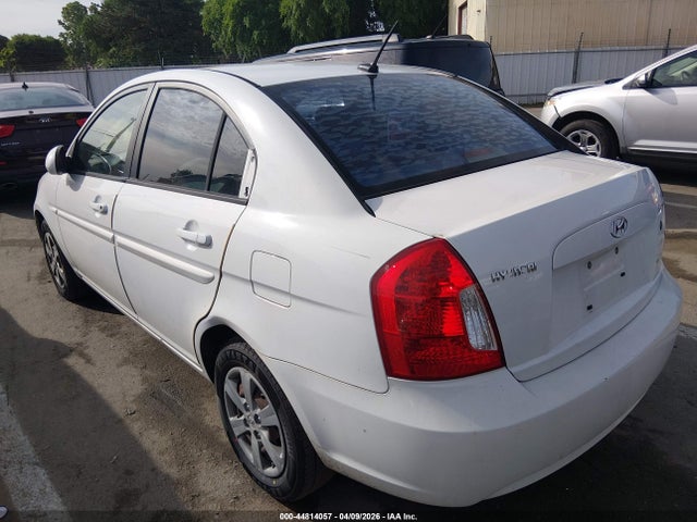 2008 HYUNDAI ACCENT KMHCN46C18U238706 Photo 2
