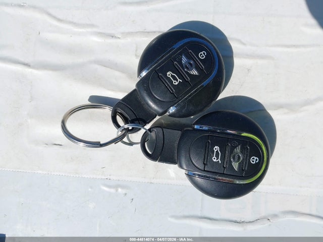 2017 MINI HARDTOP WMWXU1C39H2F92903 Photo 10