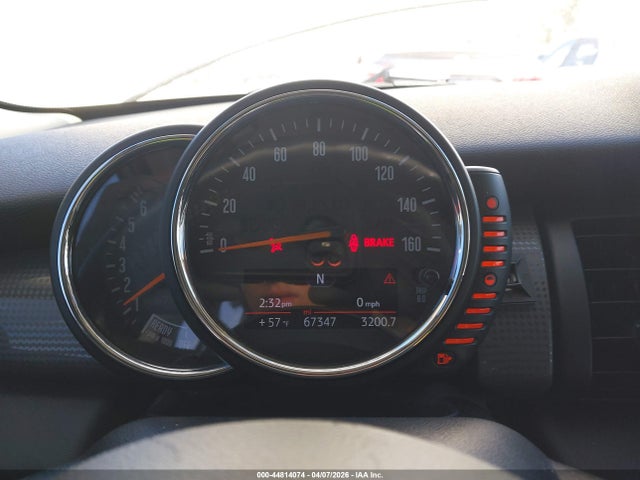 2017 MINI HARDTOP WMWXU1C39H2F92903 Photo 6