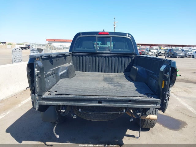 5TFKU4HN3FX006007 Toyota Tacoma Prerunner V6