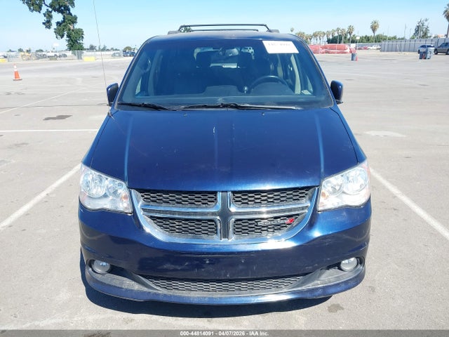 2017 Dodge Grand Caravan Sxt მანქანა იყიდება აუქციონზე, vin: 2C4RDGCG3HR719600, აუქციონის ნომერი: 44814091