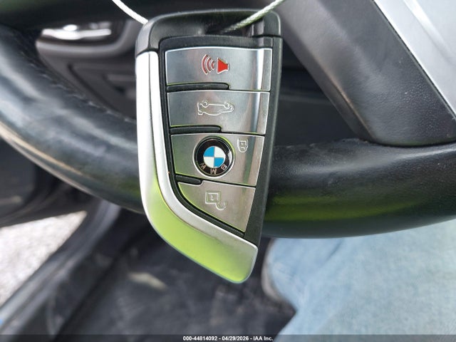 2019 Bmw M550i Xdrive მანქანა იყიდება აუქციონზე, vin: WBAJB9C51KB288013, აუქციონის ნომერი: 44814092