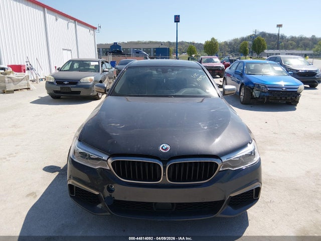 2019 Bmw M550i Xdrive მანქანა იყიდება აუქციონზე, vin: WBAJB9C51KB288013, აუქციონის ნომერი: 44814092
