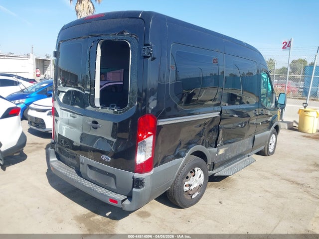 44814096 :رقم المزاد ، 1FMZK1CM2HKA60721 vin ، 2017 Ford Transit-150 Xlt مزاد بيع