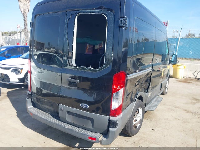 44814096 :رقم المزاد ، 1FMZK1CM2HKA60721 vin ، 2017 Ford Transit-150 Xlt مزاد بيع