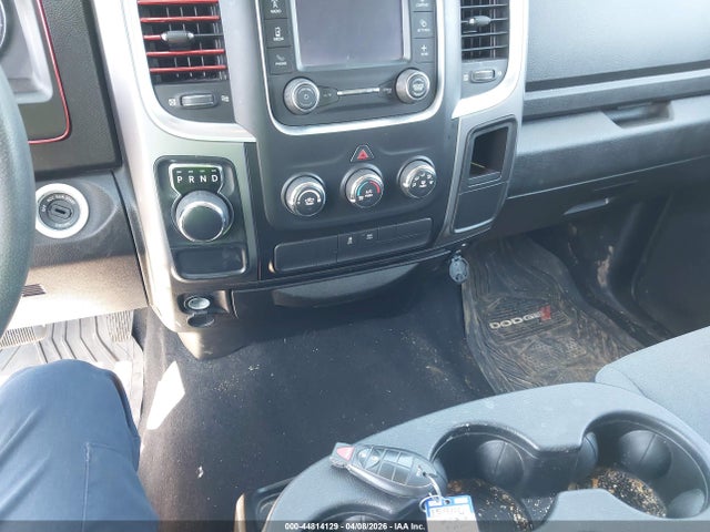1C6RR6LG2NS203662 RAM 1500 Classic Slt 4x2 5&#039;7 Box