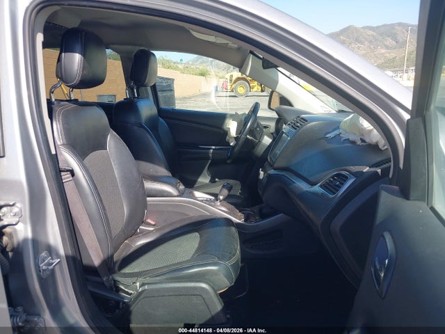 3C4PDCGG4KT858021 Dodge Journey Crossroad