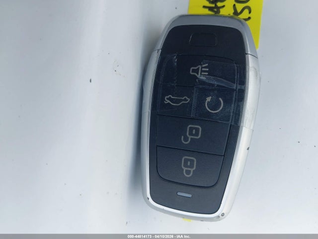 Продажа на аукционе авто 2015 Chrysler 200 S, vin: 1C3CCCBB2FN712157, номер лота: 44814173