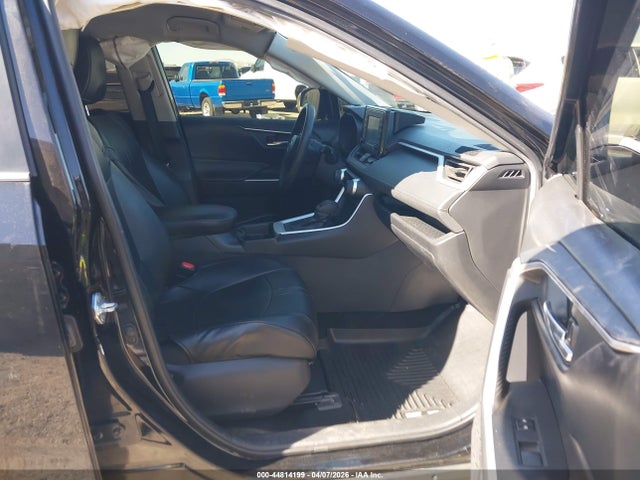 Aukcja sprzedaży 2021 Toyota Rav4 Xle, vin: 2T3W1RFV4MC100782, numer aukcji: 44814199