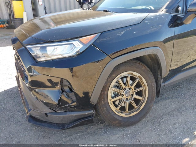 Aukcja sprzedaży 2021 Toyota Rav4 Xle, vin: 2T3W1RFV4MC100782, numer aukcji: 44814199