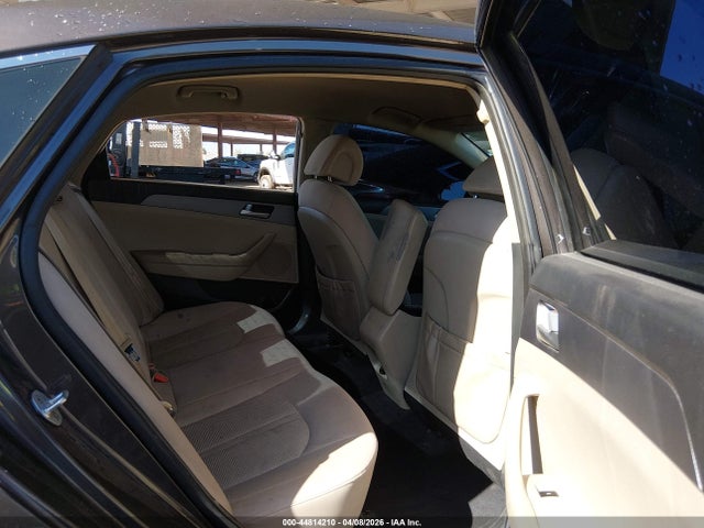 5NPE24AF7HH471085 Hyundai SONATA SE