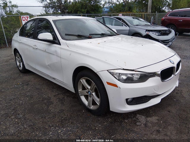 2014 BMW 320I WBA3B1C50EK131877