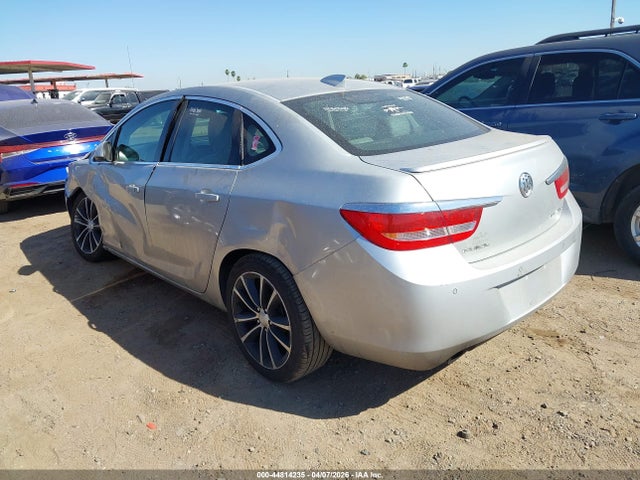 44814235 :رقم المزاد ، 1G4PR5SK5H4103964 vin ، 2017 Buick Verano Sport Touring مزاد بيع