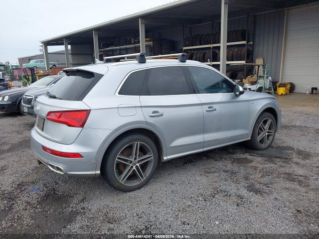 44814241 :رقم المزاد ، WA1A4AFY7J2216164 vin ، 2018 Audi Sq5 3.0t Premium Plus مزاد بيع