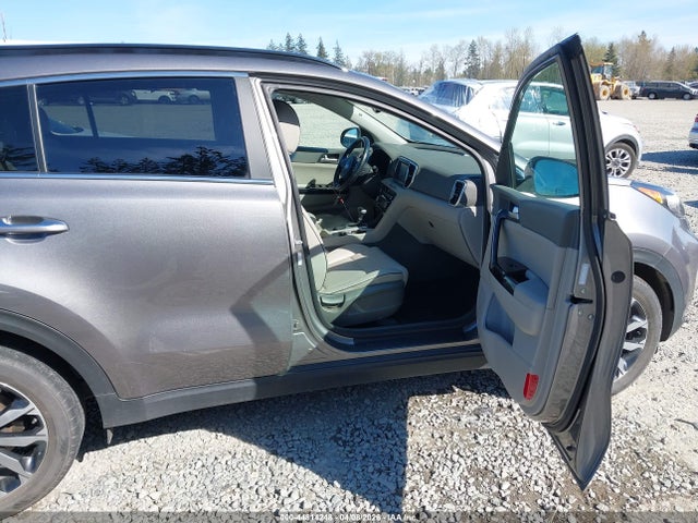 Продаж на аукціоні авто 2018 Kia Sportage Ex, vin: KNDPNCAC9J7390065, номер лоту: 44814248