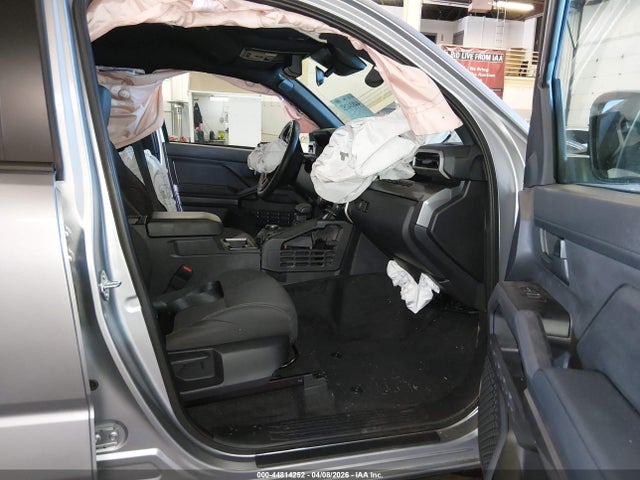 Продажа на аукционе авто 2026 Toyota Tacoma Sr5, vin: 3TMLB5JNOTM221226, номер лота: 44814252