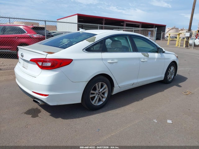 Hyundai SONATA SE 2017 5NPE24AF6HH437204 Image 4