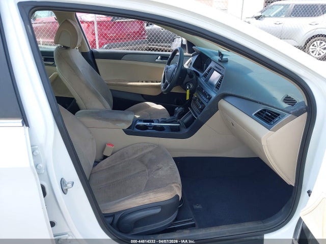 Hyundai SONATA SE 2017 5NPE24AF6HH437204 Image 5
