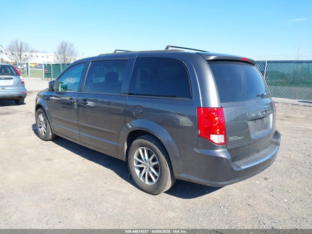 Auction sale of the 2016 Dodge Grand Caravan Sxt, vin: 2C4RDGCG1GR327732, lot number: 44814337