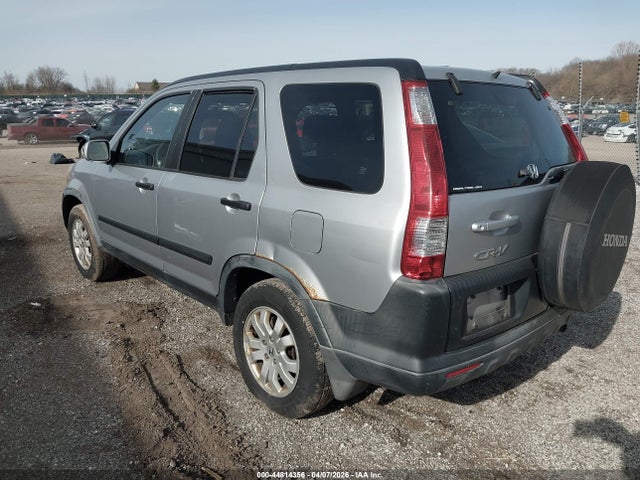 2005 HONDA CR-V JHLRD77885C060746 Photo 2