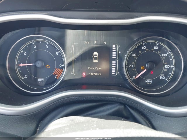 Продажа на аукционе авто 2014 Jeep Cherokee Latitude, vin: 1C4PJLCB9EW172199, номер лота: 44814358