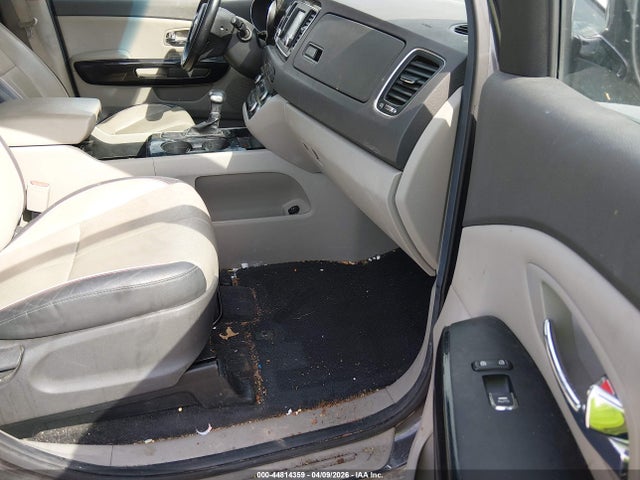 2018 KIA SEDONA KNDMC5C14J6376709 Photo 4