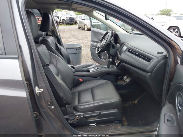 2017 HONDA HR-V 3CZRU5H74HM725517 Photo 4