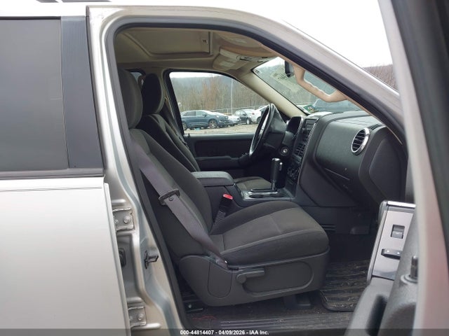 2010 FORD EXPLORER 1FMEU7DE1AUA10048 Photo 4
