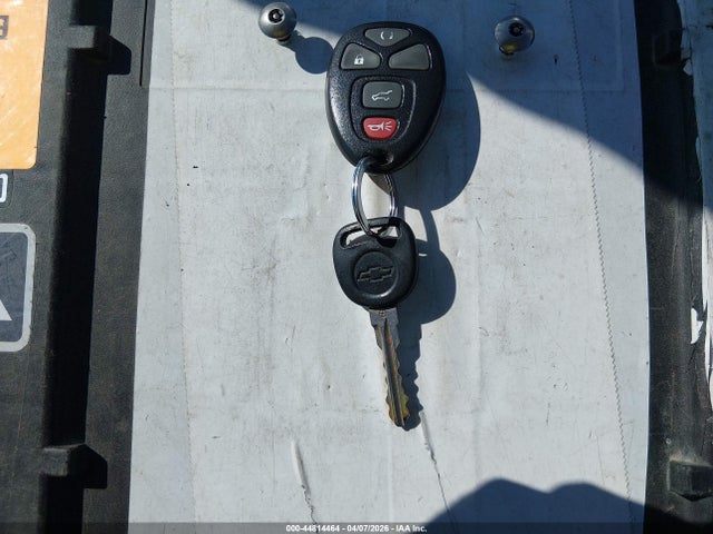 2011 CHEVROLET TAHOE 1GNSCBE05BR203427 Photo 10