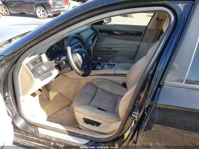 44814469 :رقم المزاد ، WBAKA83539CY33165 vin ، 2009 Bmw 750i مزاد بيع