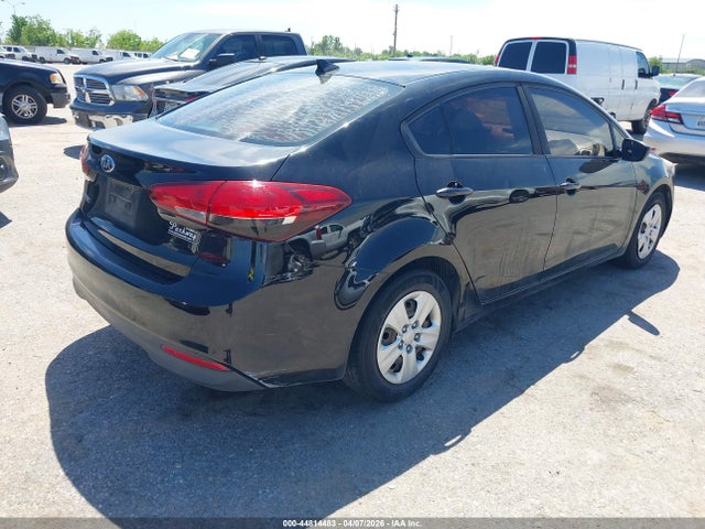 Aukcja sprzedaży 2018 Kia Forte Lx, vin: 3KPFK4A75JE284046, numer aukcji: 44814483