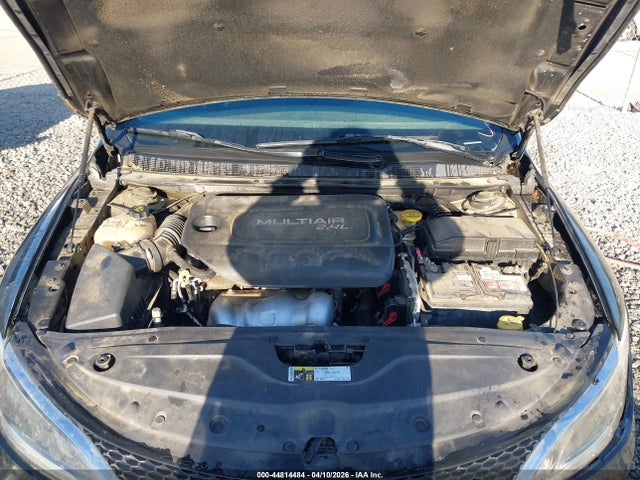 Продажа на аукционе авто 2015 Chrysler 200 Limited, vin: 1C3CCCAB5FN553958, номер лота: 44814484