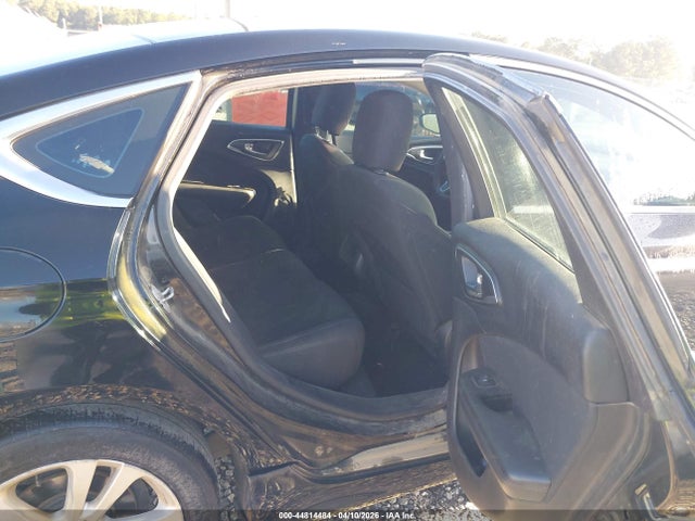 Продажа на аукционе авто 2015 Chrysler 200 Limited, vin: 1C3CCCAB5FN553958, номер лота: 44814484