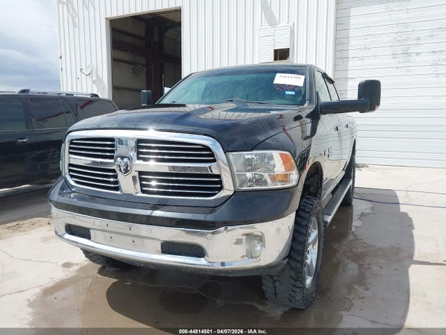 44814501 :رقم المزاد ، 1C6RR7LT8FS716435 vin ، 2015 Ram 1500 Lone Star مزاد بيع