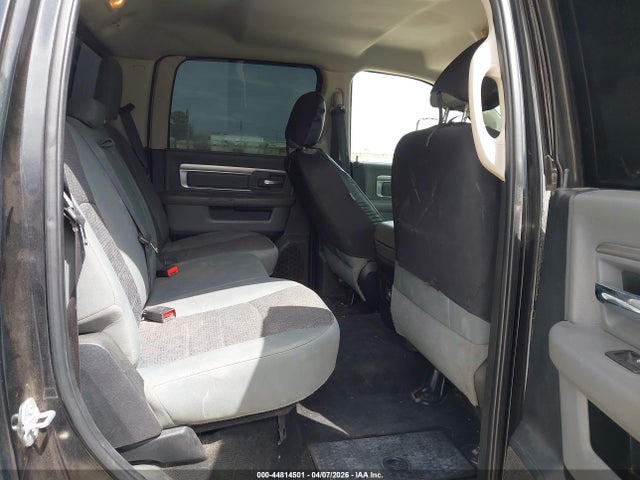 44814501 :رقم المزاد ، 1C6RR7LT8FS716435 vin ، 2015 Ram 1500 Lone Star مزاد بيع