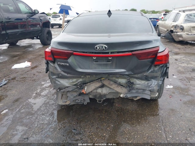 2020 Kia Forte Lxs მანქანა იყიდება აუქციონზე, vin: 3KPF24AD3LE256741, აუქციონის ნომერი: 44814537