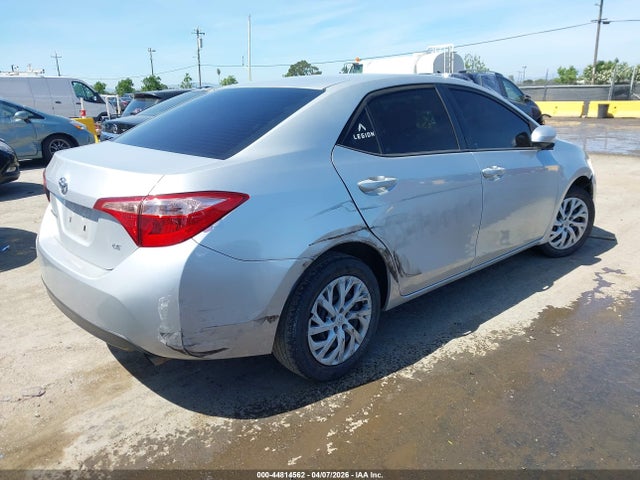 Toyota COROLLA LE 2017 5YFBURHEXHP691010 Image 4