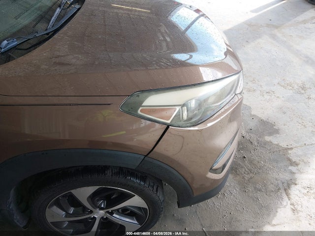 2016 Hyundai Tucson Limited მანქანა იყიდება აუქციონზე, vin: KM8J33A20GU055527, აუქციონის ნომერი: 44814608
