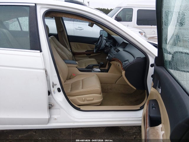 Продажа на аукционе авто 2011 Honda Accord 2.4 Ex-l, vin: 1HGCP2F80BA086748, номер лота: 44814626