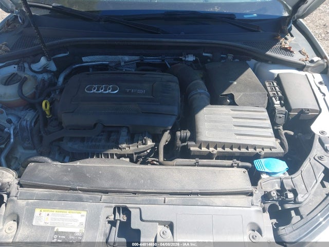 44814650 :رقم المزاد ، WAUEFGFF2F1048365 vin ، 2015 Audi A3 2.0t Premium مزاد بيع